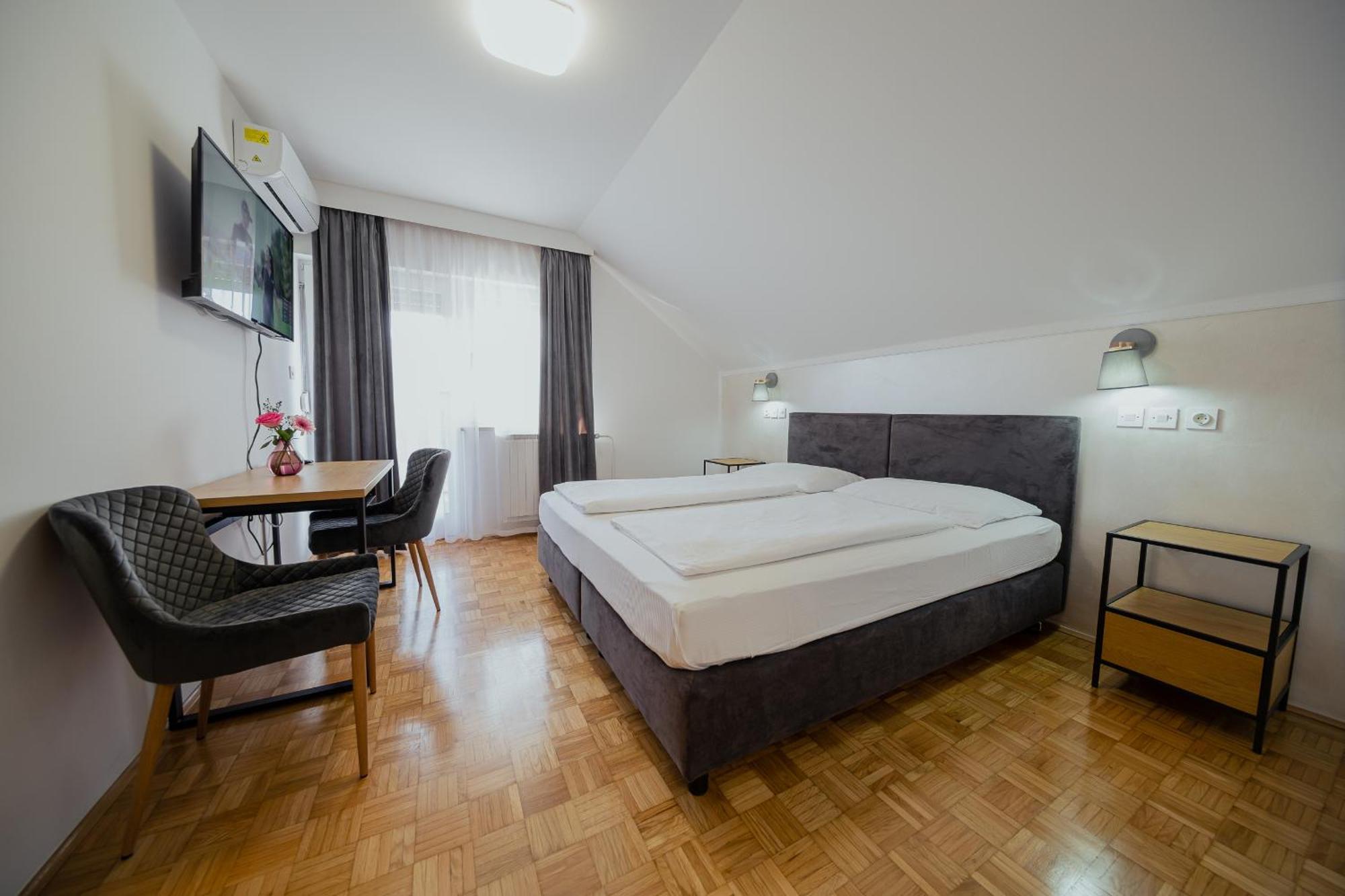 Hotel Maj Inn มอร์าฟสเก-ตอปลิตเซ ภายนอก รูปภาพ