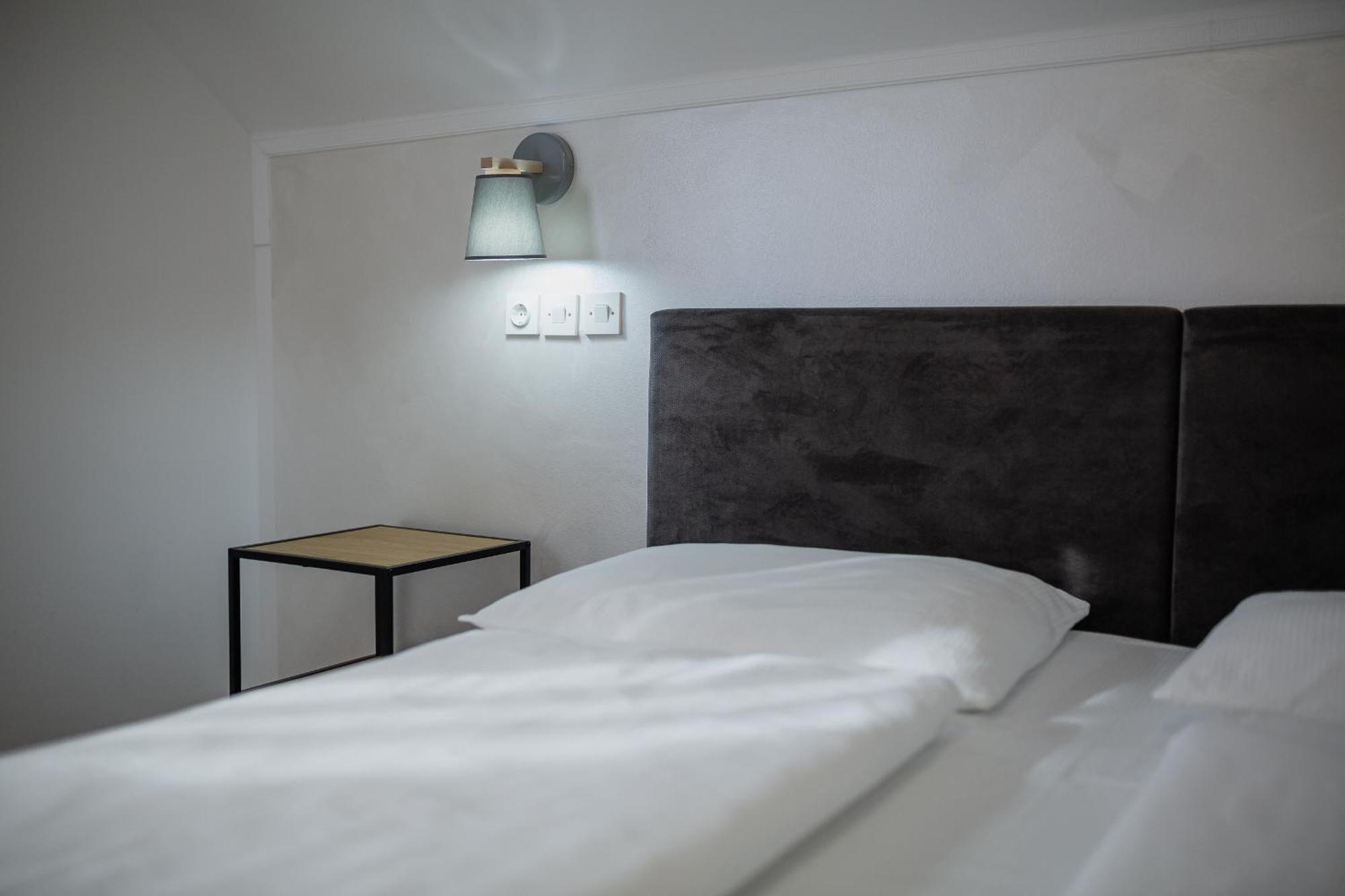 Hotel Maj Inn มอร์าฟสเก-ตอปลิตเซ ภายนอก รูปภาพ