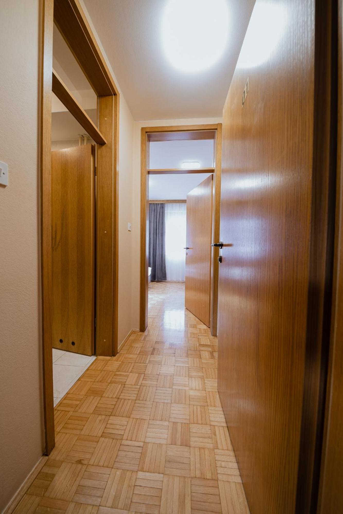 Hotel Maj Inn มอร์าฟสเก-ตอปลิตเซ ห้อง รูปภาพ