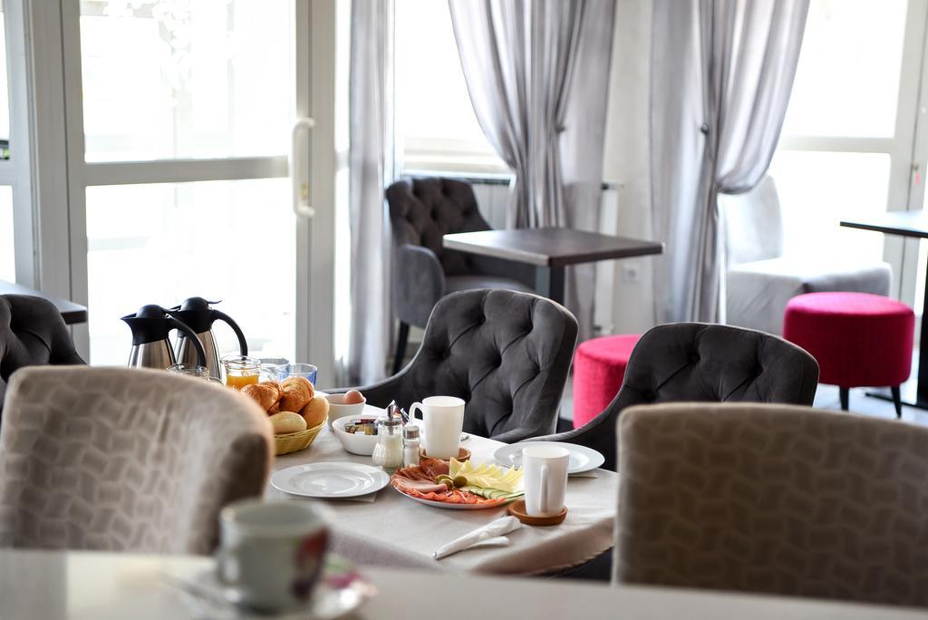 Hotel Maj Inn มอร์าฟสเก-ตอปลิตเซ ภายนอก รูปภาพ